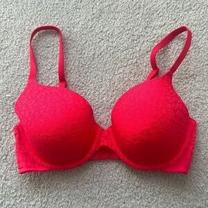 VS PINK Red Lightly Lined Bra